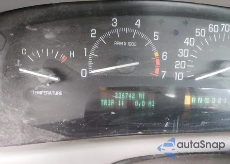 1998 Buick Park Avenue z USA, uszkodzony, nr VIN 1G4CW52K5W4627443